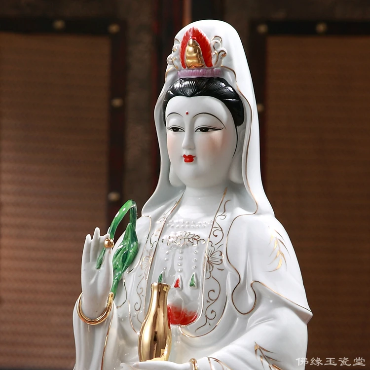 Сидящая на лотосе Авалокитешвара с изображением Будды и Гуаньинь керамика мир