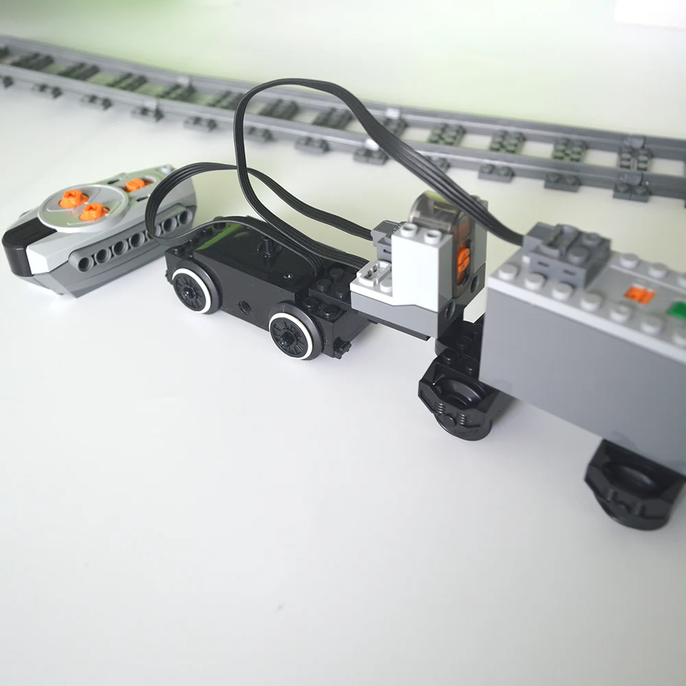 

Train motor Technical parts train multi power functions tool servo blocks train engine motor PF sets Compatible All Brands