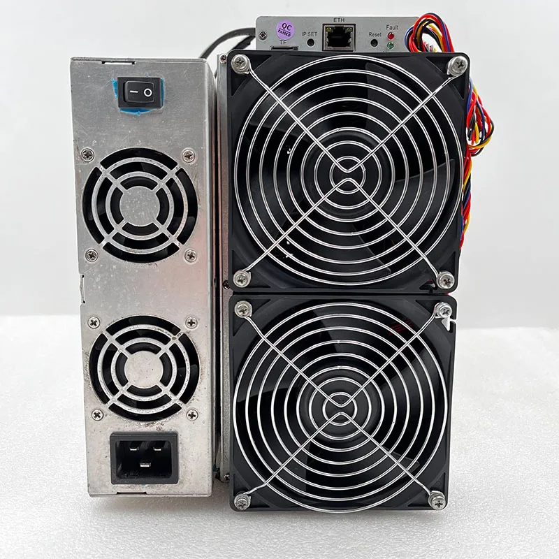 Б/у Майнер биткоинов Asic Innosilicon T2T 37T sha256 BTC BCH с блоком питания |