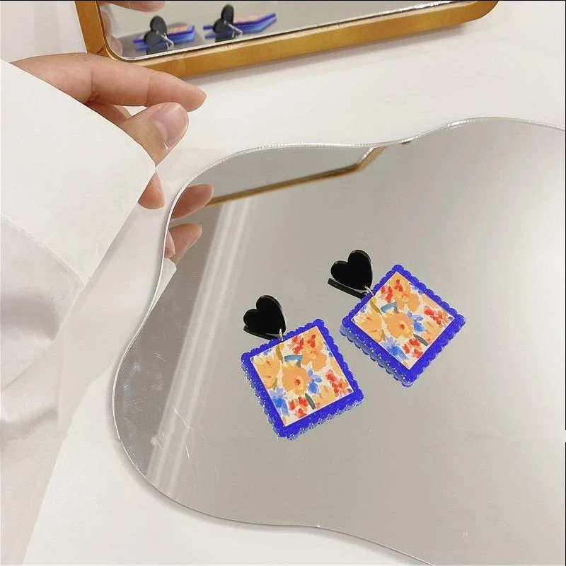 

Korean Vintgae Geometric Square Black Heart Candy Color Flower Pattern Acrylic Drop Earrings for Women Girls Jewelry Gifts