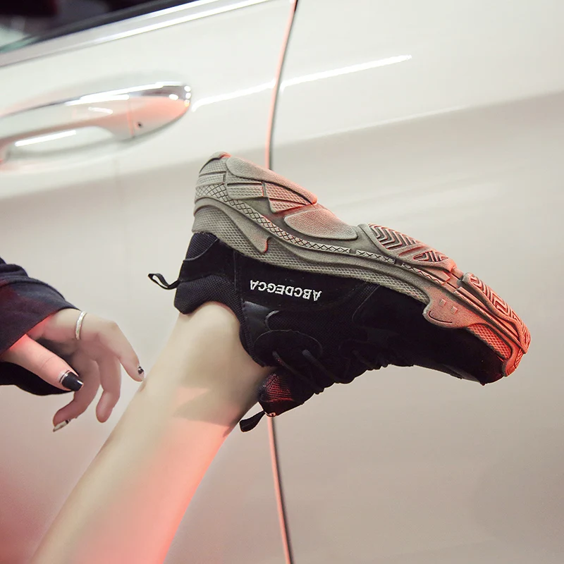 Женские кроссовки сезон весна осень 2019 сетчатые дышащие увеличивающие рост