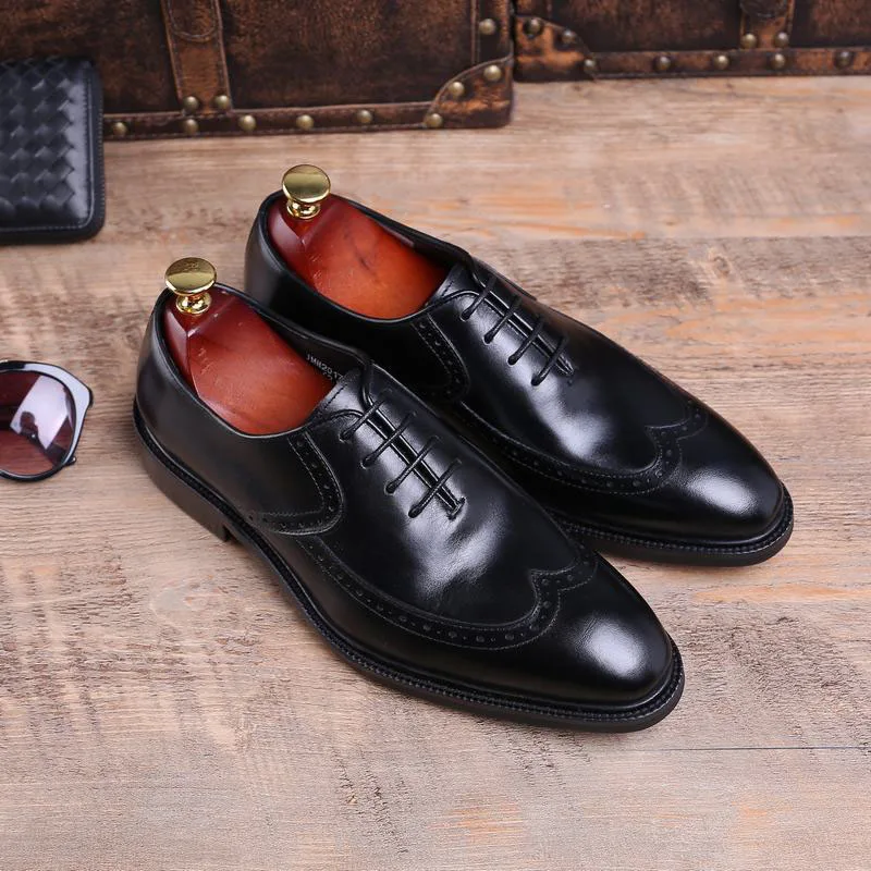 

2020 Brogue Oxford Handcrafted Men's Lace Up Genuine Leather Formal Shoes Black Brown Dress Business Wedding Shoes For Men B19