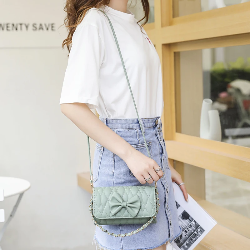 

2021 NEW Woman's Fashion leather Chain Shoulder Bag lattice handbags embroidery Small Crossbody Bag Female Bowknot clutch purse