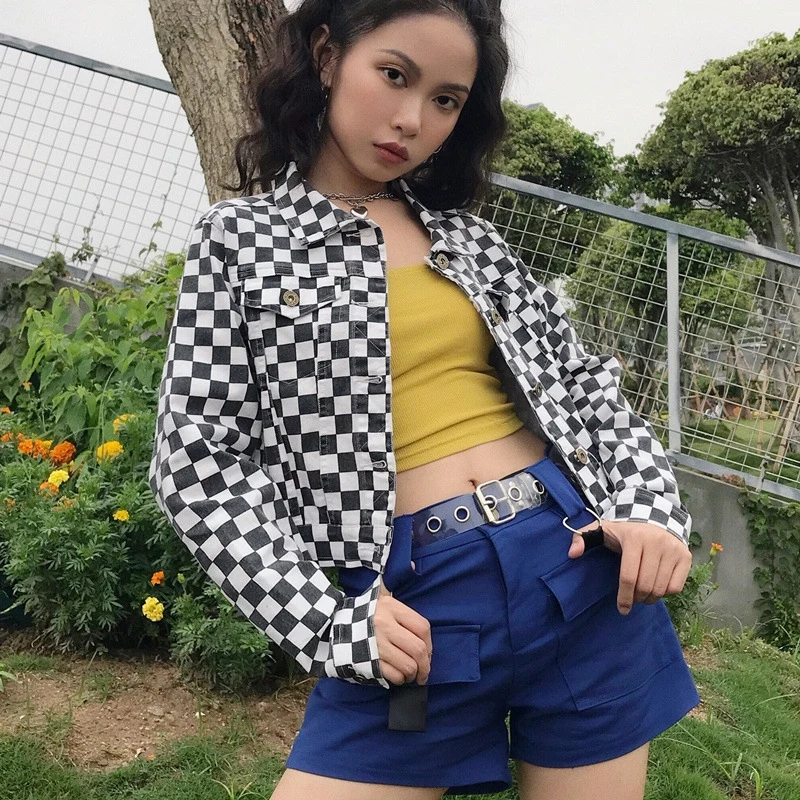 Уличная куртка Женская свободная с длинным рукавом белая черная клетчатая