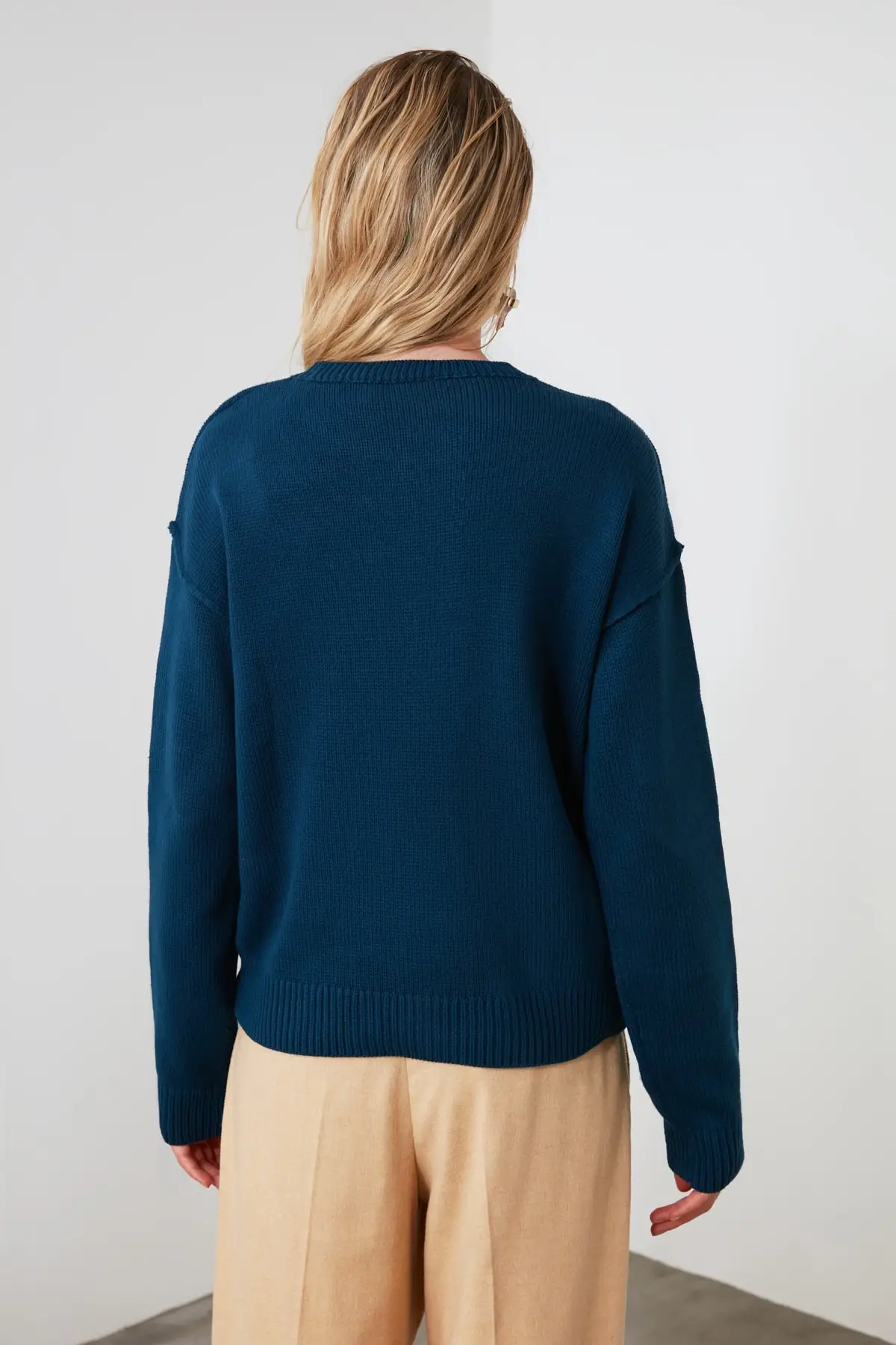 

Trendyol Bike Collar Knitwear Sweater TWOAW21KZ1183