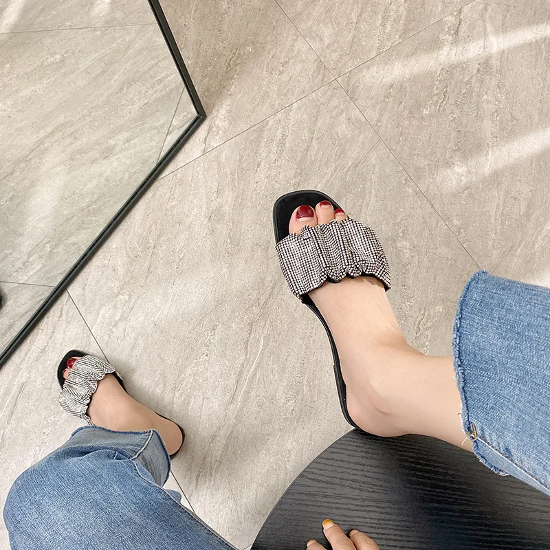 

Fashion Rhinestones Ladies Summer Sandals For Women Sports Female Flat Shoes Buckle Elegant Sandals 2021 34 35 36 37 38 39 40