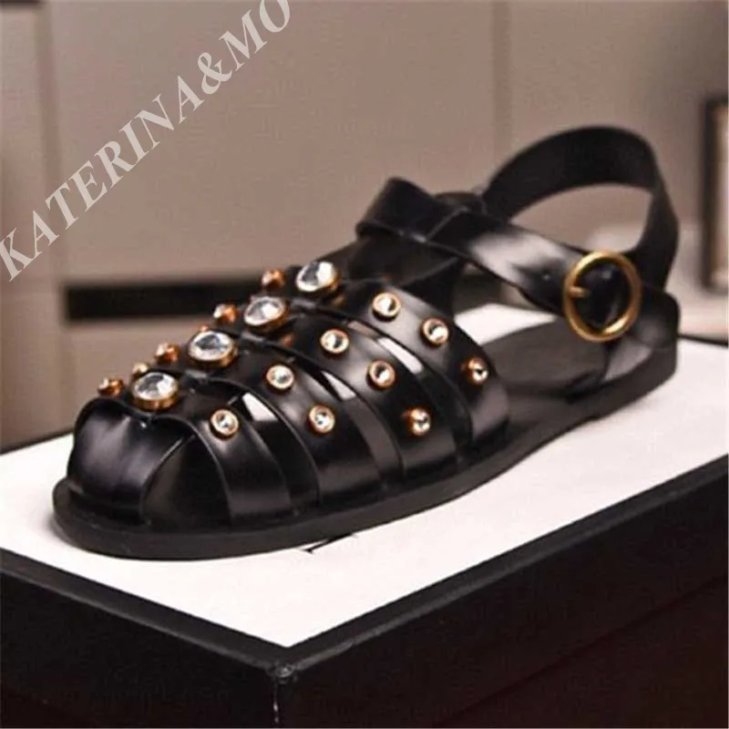 

Brand Stylish Sandals Genuine Real Leather Women Men Rivet Decor Summer Fashion New Lady Buckle Strap Flats Couple Sandals Shoes