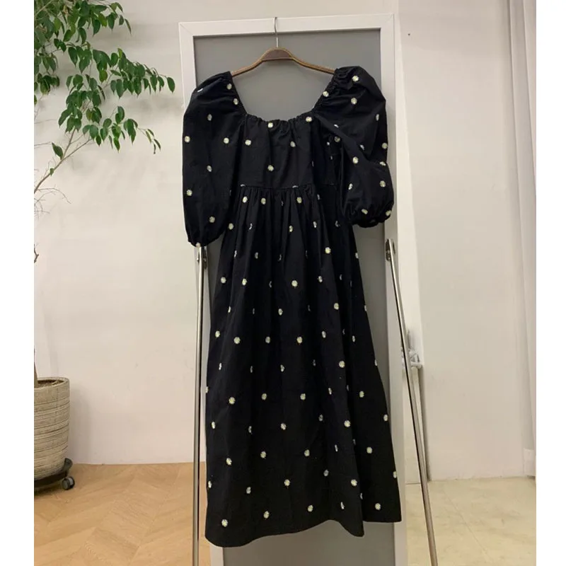 

vintage Square Neck Embroidered Dot Dress for Women Summer Dress Elegant Cotton Bubble Sleeve French Women Dress Vestido 14000
