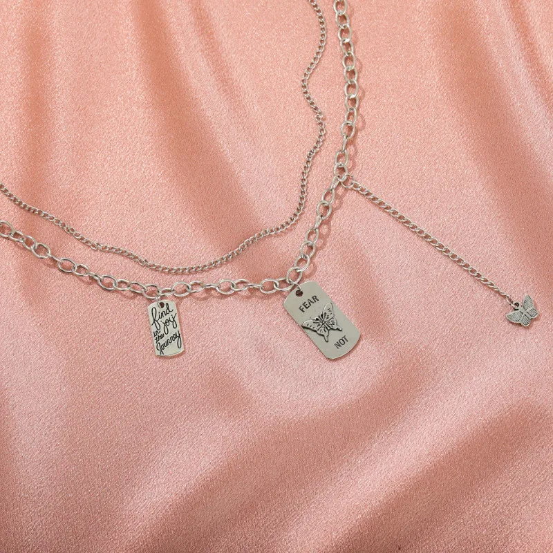 

2021 Fashion Butterfly Pendant Sweater Chain Necklace for Women New Trend Female Jewelry