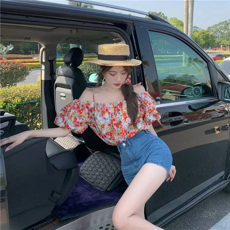 

COIGARSAM Short Sleeve blouse women Floral Print Spaghetti Strap blusas womens tops and blouses Red Hair Bands 3165