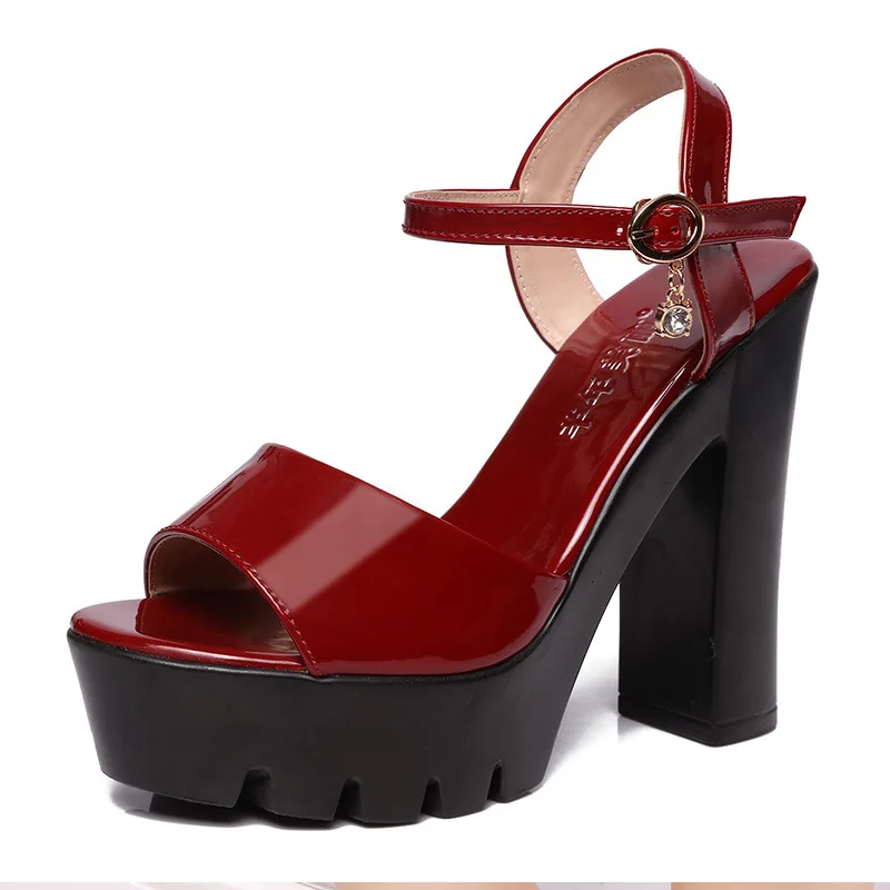 

2021 new thick heel high thick bottom patent leather muffin platform women's sandals super high heel large size women's