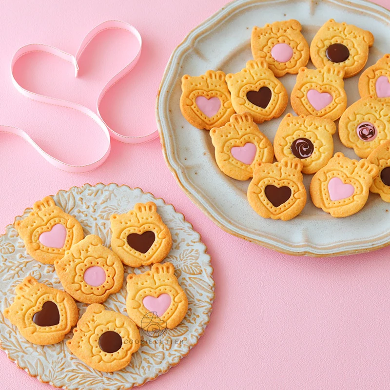 2Pcs/Set New Valentine's Day Cookie Cutter Bear Rabbit Sandwich Biscuit Mold Love Heart 3D Home DIY Gift Baking Tools