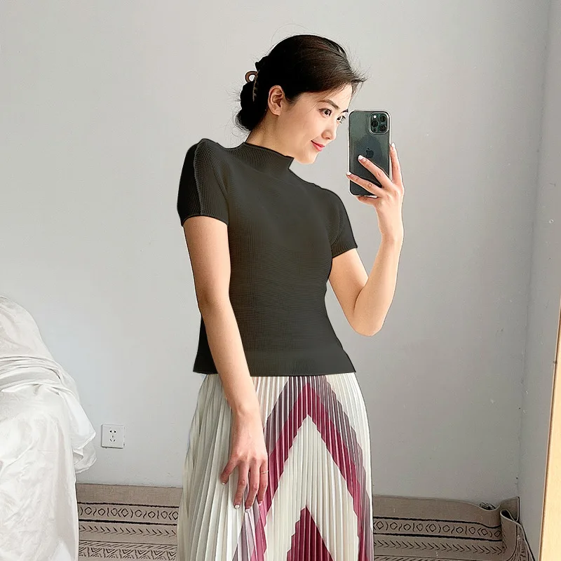 

TVVOVVIN Solid Color Pleated Short Sleeve T-shirt For Women Summer 2021 New Half High Collar Casual Stretch Top CCPW