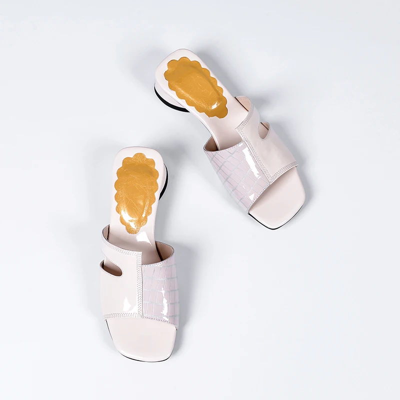 

New low Heels ladies shoes Fashion Women slippers genuine Leather Classic Rome Mules Elegant Prom Dancing Shoes Woman