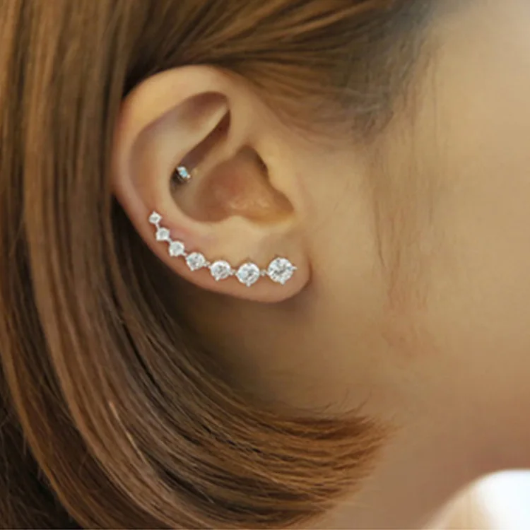 

Fashion 7 Crystals Ear Cuffs Hoop Climber Earrings for Women Delicate Hypoallergenic Stud Earrings Female Elegant Ear Studs Gift