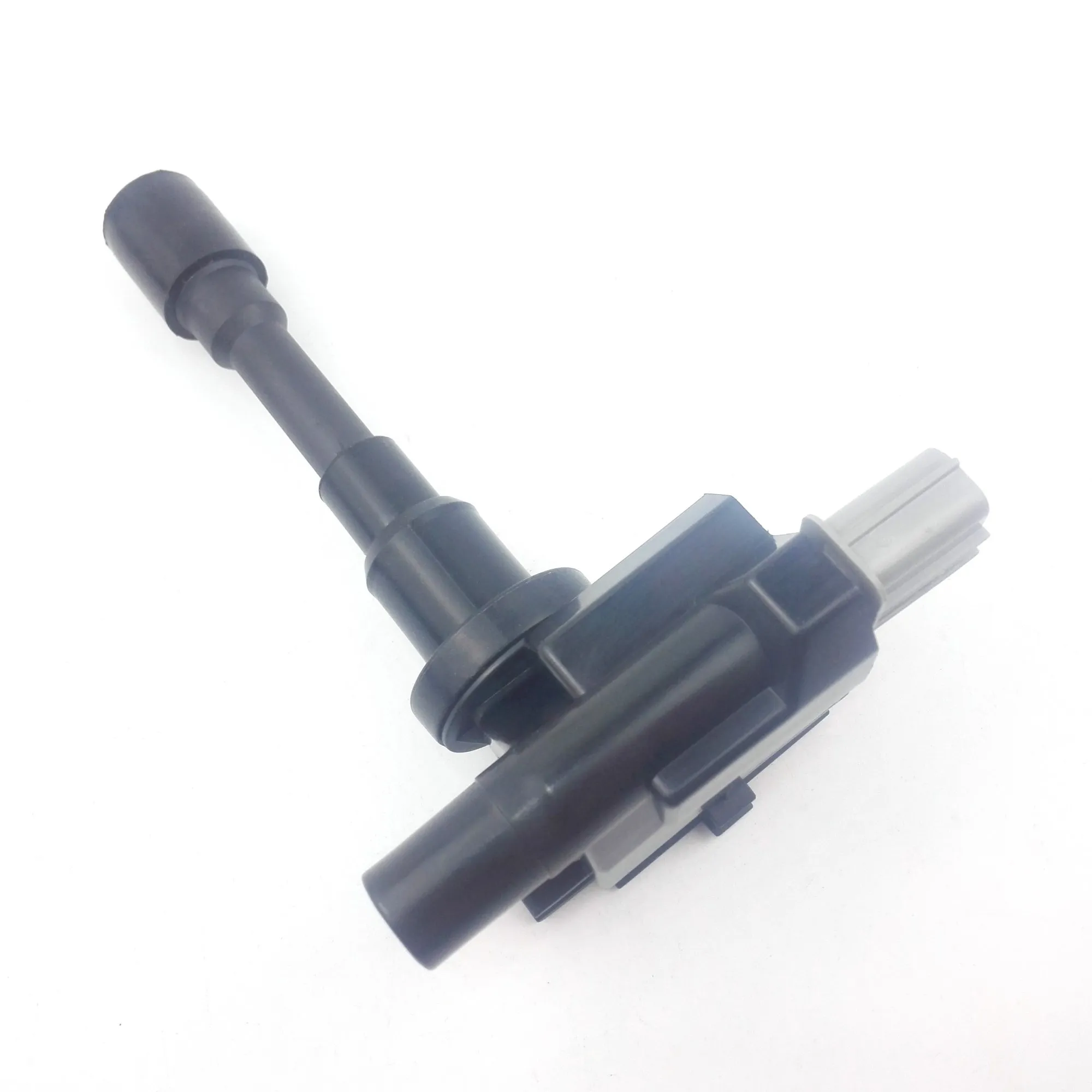 33410-66D10 33400-62J00-000 33400-83E10 Катушка зажигания для Suzuki Swift