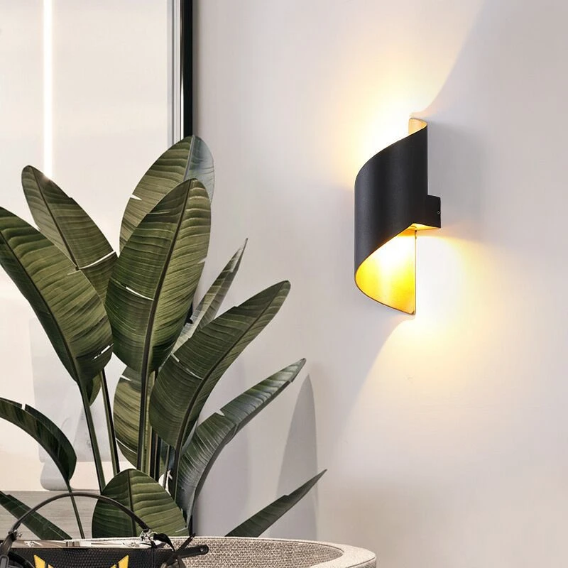 

Led Lighting Metal Spiral Wall Night Lights Apply for Bedroom Corridor Stairs Bedside Living Room Decorative Lamp,Black