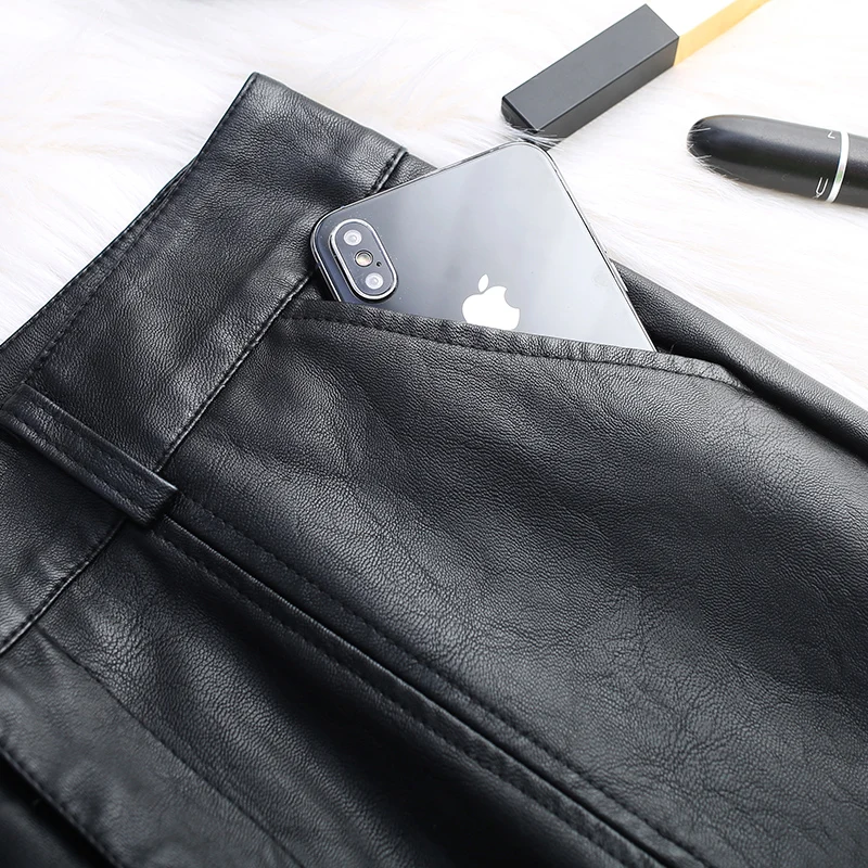 

Women's bell bottom pants high waist slim slimming pu leather micro bell pants 2019 new autumn Korean casual wild trousers