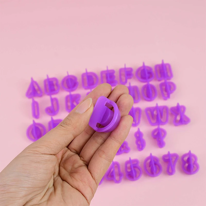 

40Pcs/Set Plastic Alphabet Number Cookie Cutters Fondant Cake Biscuit Baking Mould DIY Homemade Kitchen Baking Decorations Tools