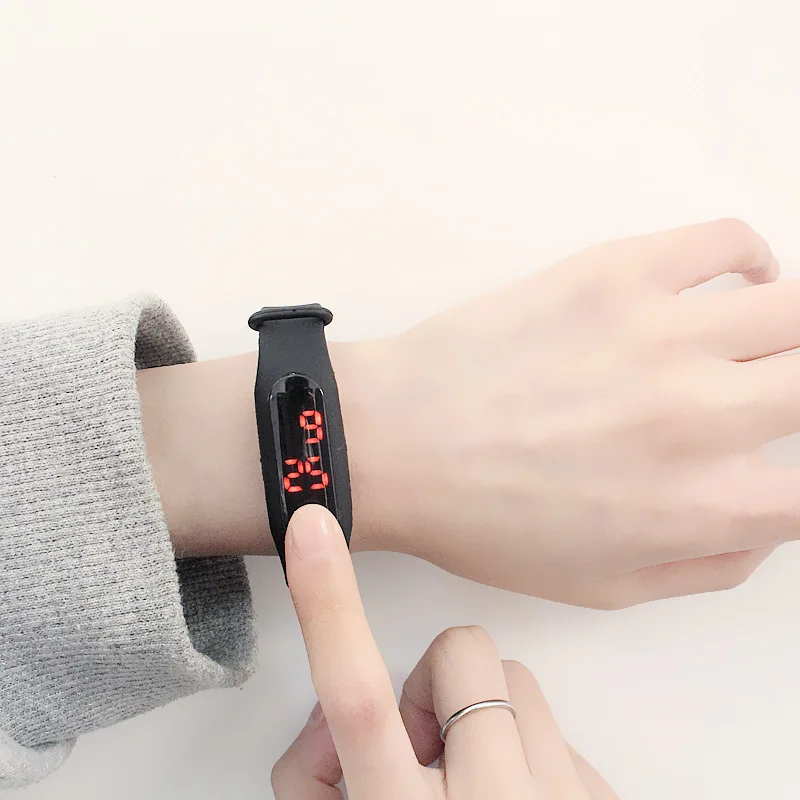 

LED Display Smart Watch Children Fashion Casual Sport Kid's Watches Girls And Boys relogio digital Birthday horloge kinderen