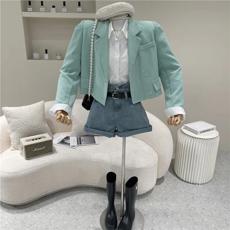 

Women's Spring 2021 Niche Design Fashion High Thin Curled Wide Leg Versatile A-line Hot Pants Light Blue Denim Shorts