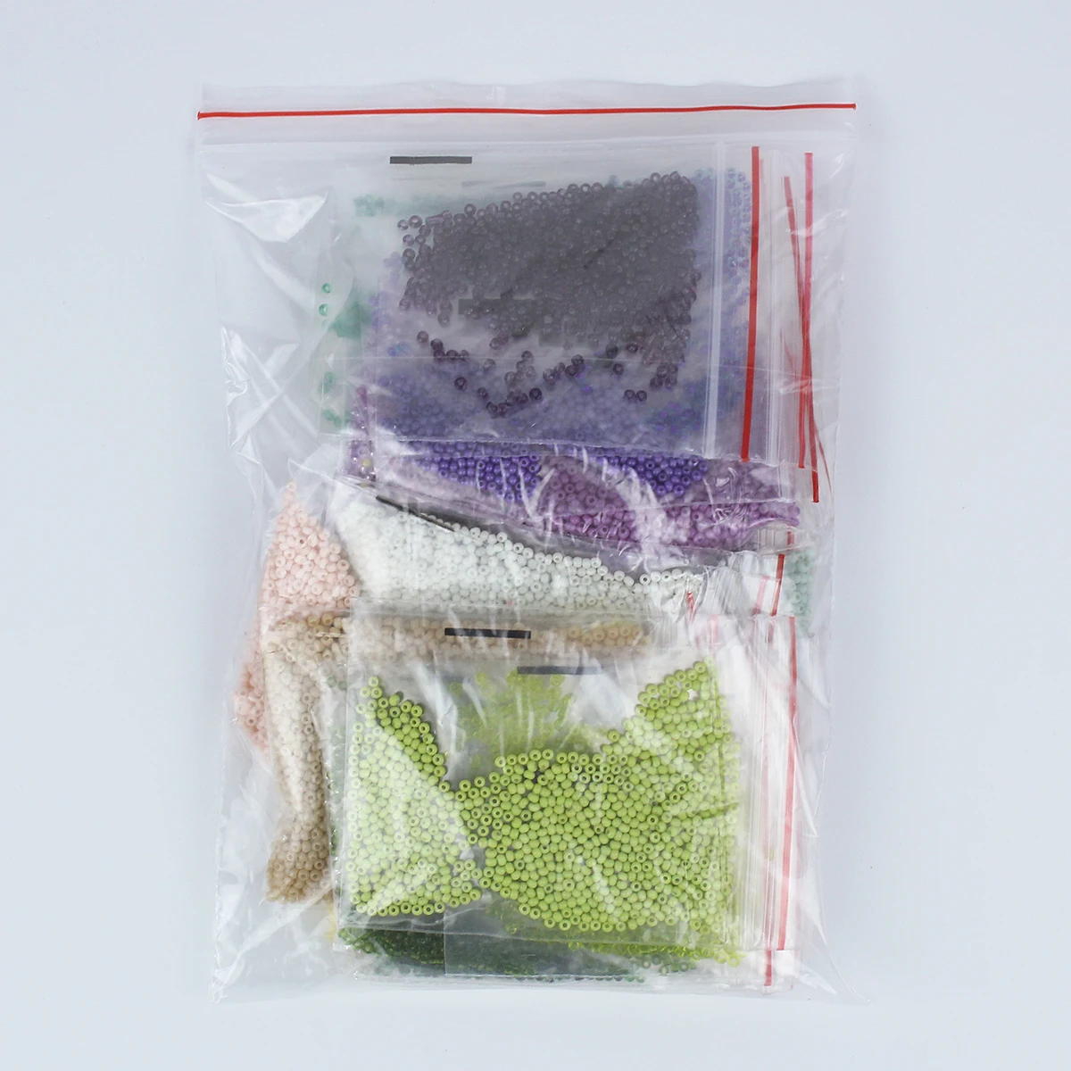 30.5*37.7см Набор для вышивки кристаллическими бусинами с точным печатным рисунком фиолетовых цветов и частичной пространственной вышивкой бисером.