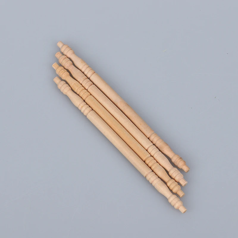 

4Pcs 11.9cm Dollhouse Miniature Wood Railing Accessories Small Column Model Toys Furniture Toys