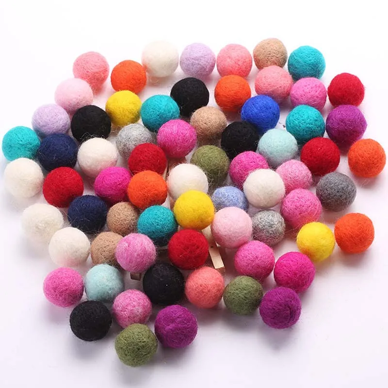 

10pc 30mm Round Wool Felt Balls Pom Poms for Diy Girls Room Party Supplies Wedding Decoration Wool Felt Ball Accessories