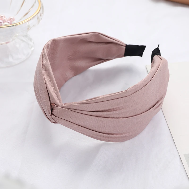 

Retro PU Leather Bowknot Hairband Girls Solid Color Wide Bowknot Headband Fashion Women Sweet Head Hoop Hair Accessories