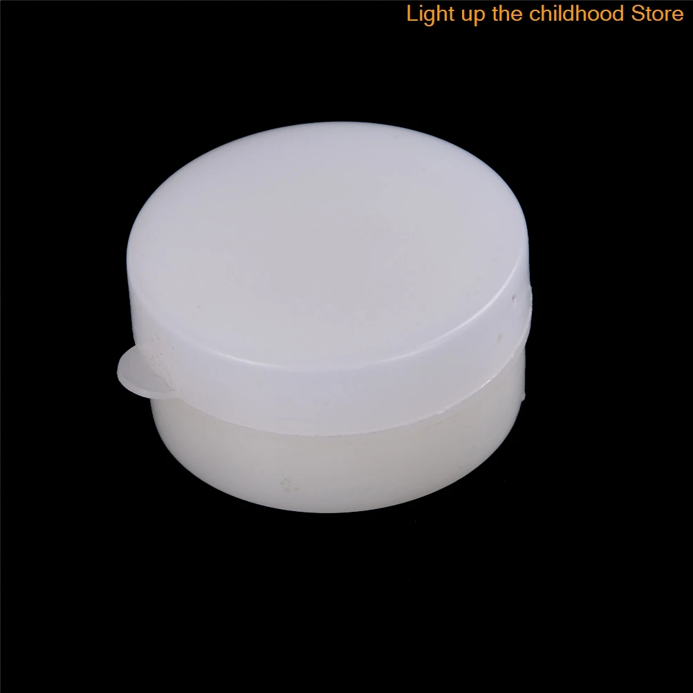 

Magic Gimmick Accessories White Magic Wax For Spider Pen & Invisible Thread Reels