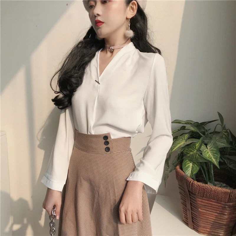 Женский укороченный Топ с длинным рукавом и V-образным вырезом |