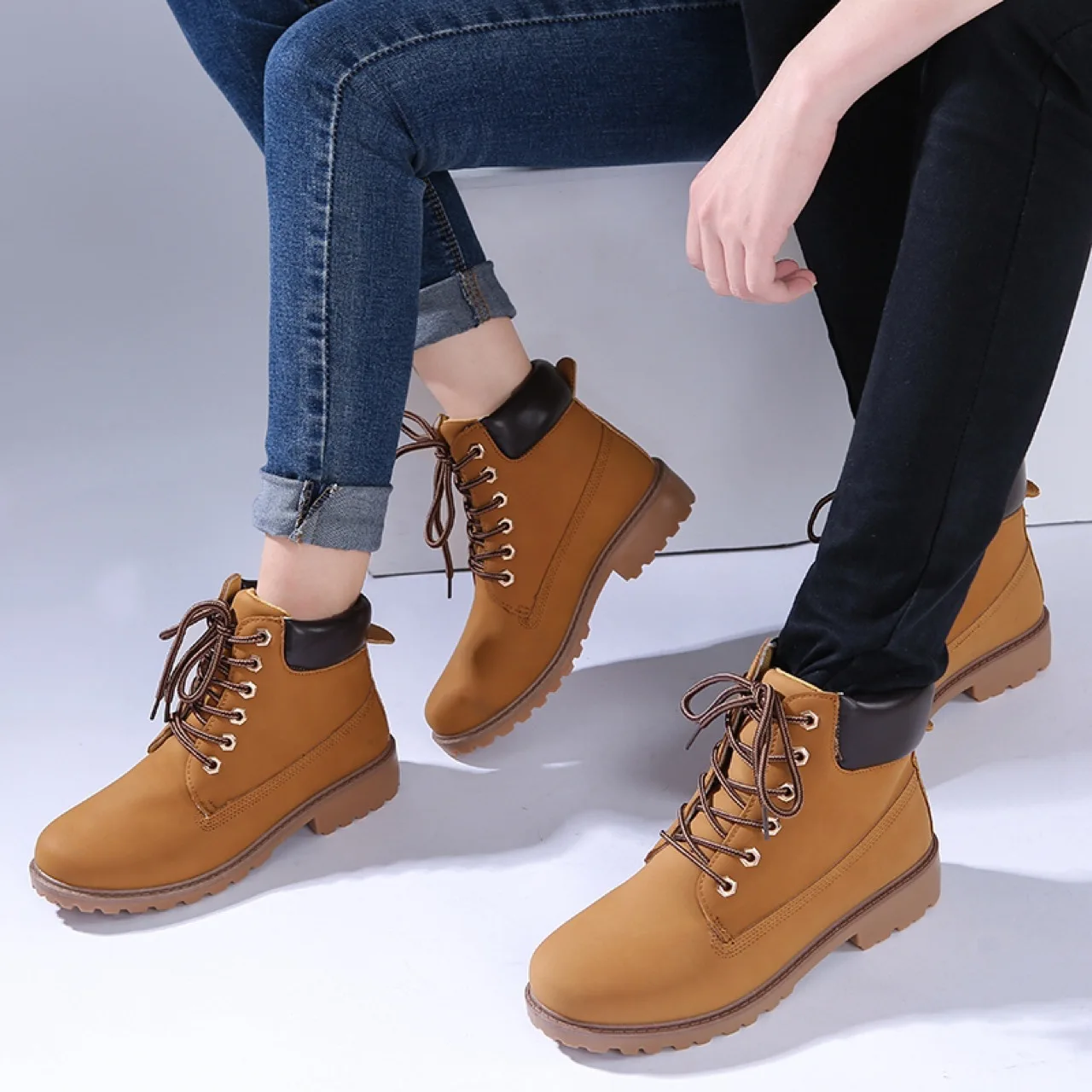 New Women Boots Round Toe Western Retro Ankle Boots Women's Platforn Shoes Femal PU Leather Boot For Women Zapatos Para Mujer