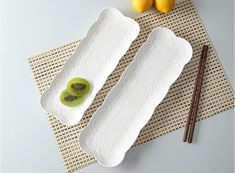 Тарелка из белого тисненого фарфора для буфета 10 дюймов керамическая японская