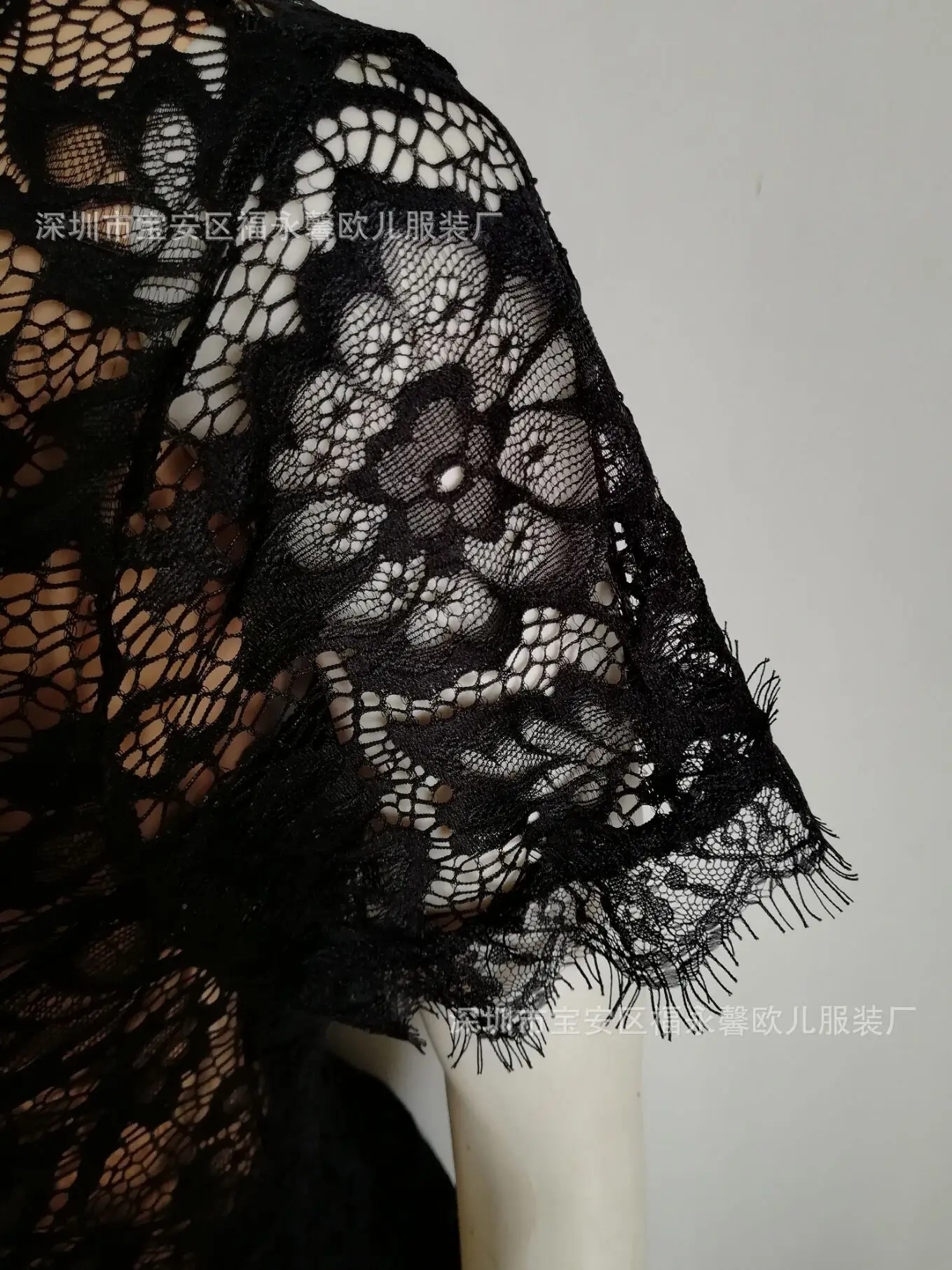 

2020 Sexy Lace Jumpsuit Women Floral Playsuit Summer V Neck Short Sleeve Slim Playsuits Rompers Bodycon Ladies Jumpsuits Leotard