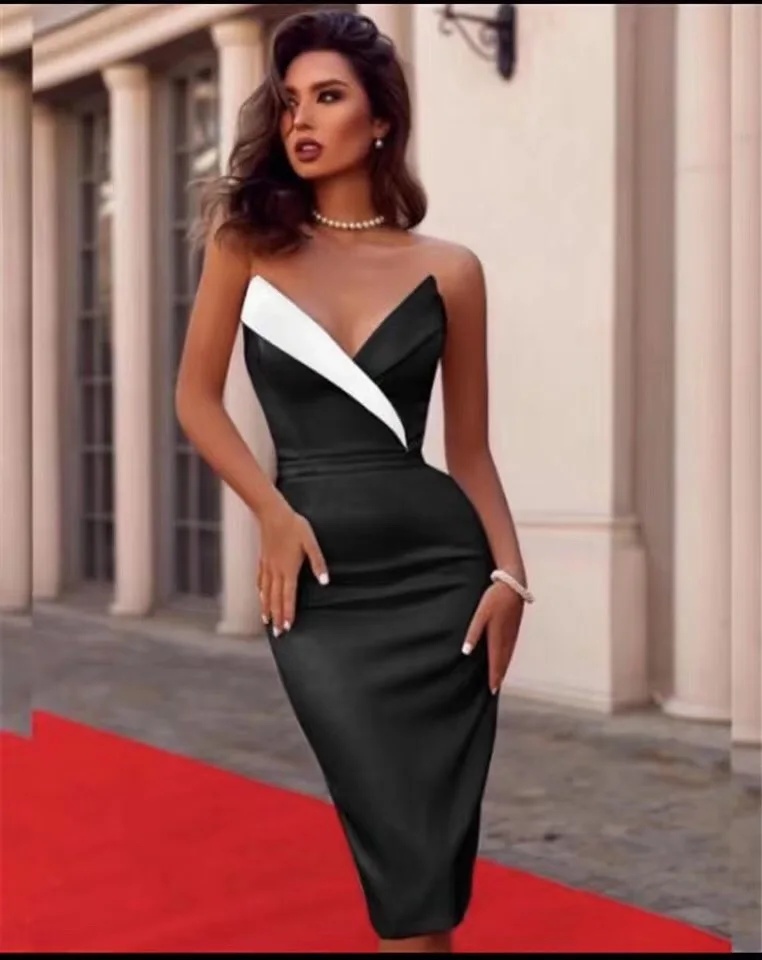 Женское Бандажное платье черное без бретелек с v образным вырезом элегантные