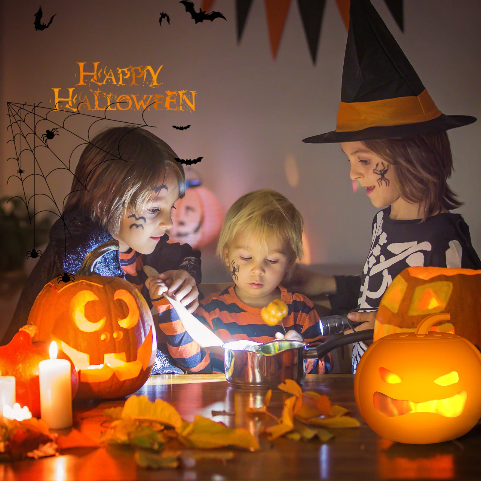 

Halloween Decoration Lighting LED Pumpkin Projection Lamp Built-In Speaker Animated Talking Pumpkin Projector Light For Children