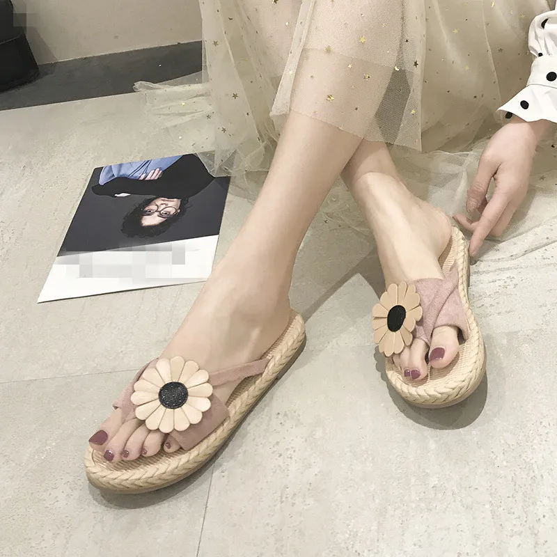 

Flat Shoes Female Flower Slippers Casual Slides Slipers Women Low Rubber Flip Flops Luxury 2021 Summer Hawaiian PU Floral Rome