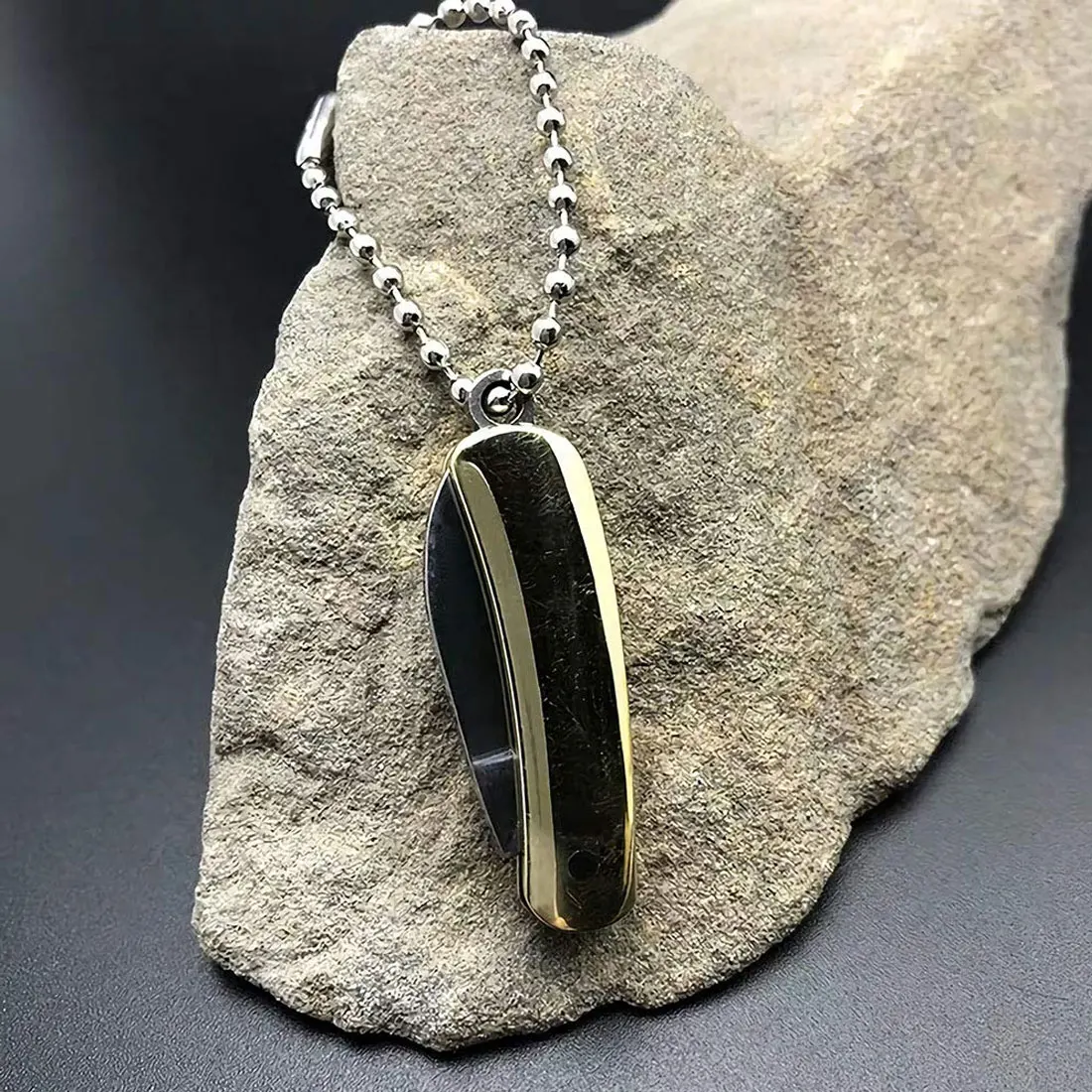 

28mm mini knife stainless steel foldable key ring creative key chain knife outdoor survival emergency tool pocket portable