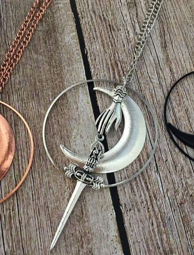 silver plated Ожерелье с подвеской Hecate ручной работы, полумесяц, ожерелье с кинжалом готика Готический меч ведьмы, викторианские украшения, колдовство и магия - Окраска металла: silver plated