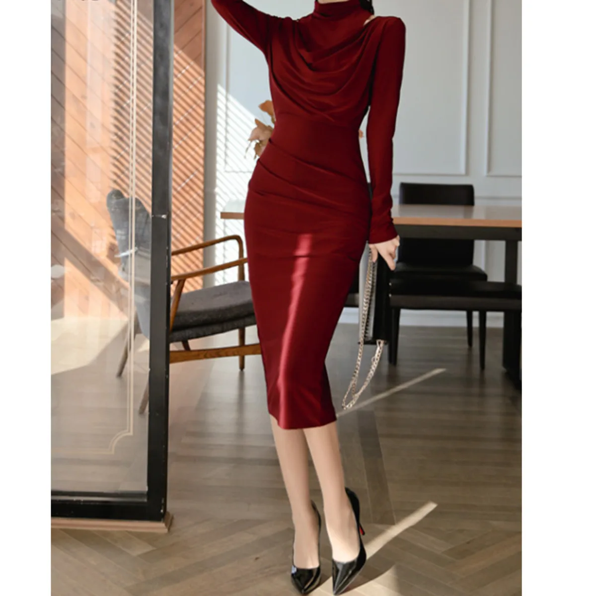 

BacklakeGirls Elegant Solid Ruched Sexy Bodycon Dress Long Sleeve Party Dress Women Red Cocktail Dress Robe De Soiree Femme