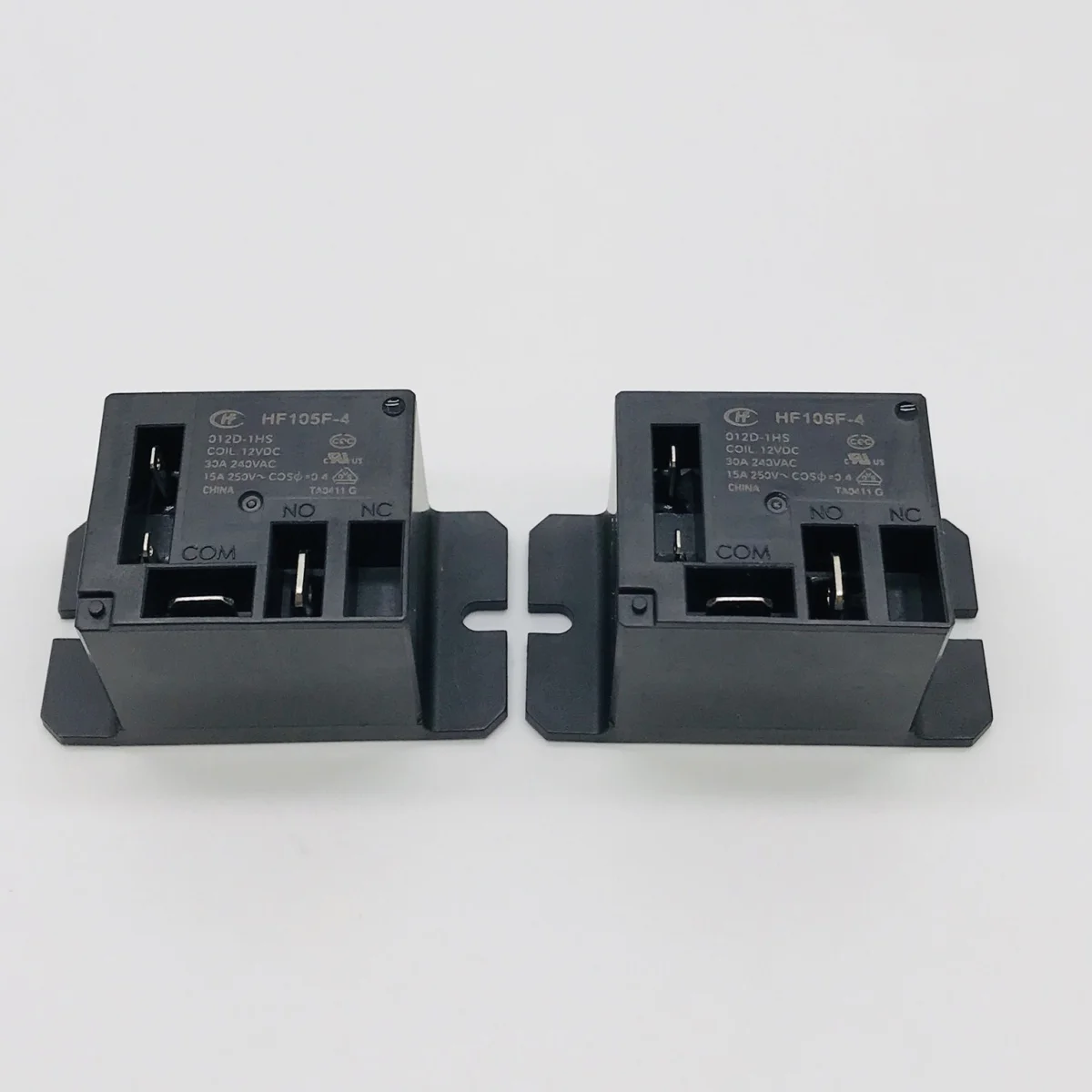 Реле HF105F-4-012D-1HS 30A 240VAC