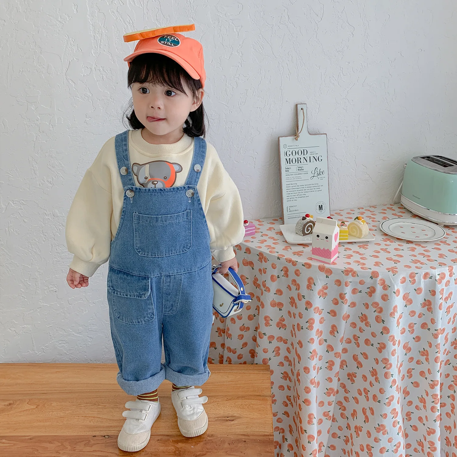 

WLG Boys Girls Overalls Kids Clothes Autumn Denim Blue Black Overall Baby Casual All Match Clothes for 1-6 Years Children