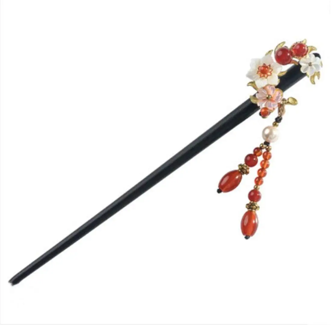 

Handmade Wood Red Jade Shell Hairpin Hair Stick Chinese Traditional Hair Accessories for Long Hair Women Hanfu White Flower