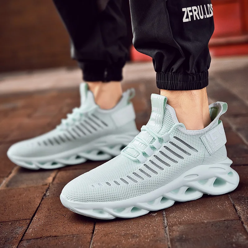 Breathable Running Shoes Light Men's shoes Krasovki Sapato Masculino Sports Shoes Large 45 Lace up Walking Jogging Casual Shoes