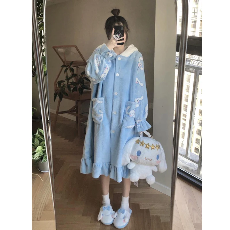 

Sanrioed Kawaii Мультфильм Cinnamoroll коралловый бархат плюшевая Пижама домашняя одежда можно носить на улице