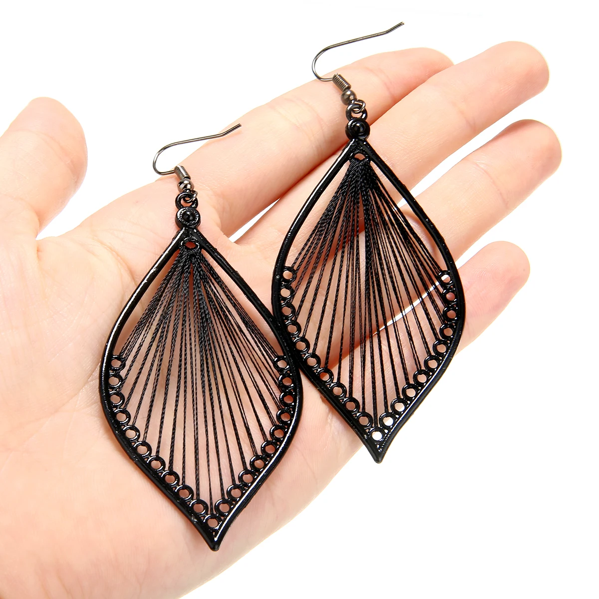 Sainio Модные женские очаровательные серьги с листьями шикарные элегантные