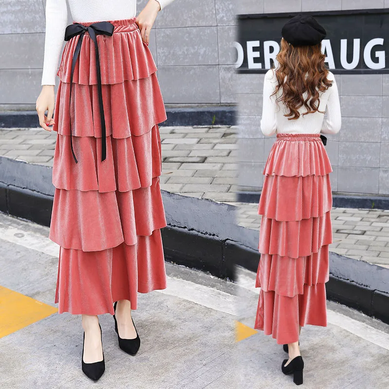 Модные золотистые бархатные юбки сезона осень зима 2019 женская уличная одежда