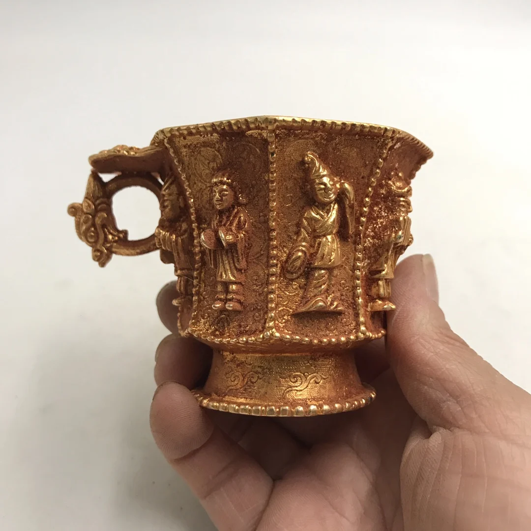 

Exquisite antique brass gilt (figure. Wine cup) home decoration