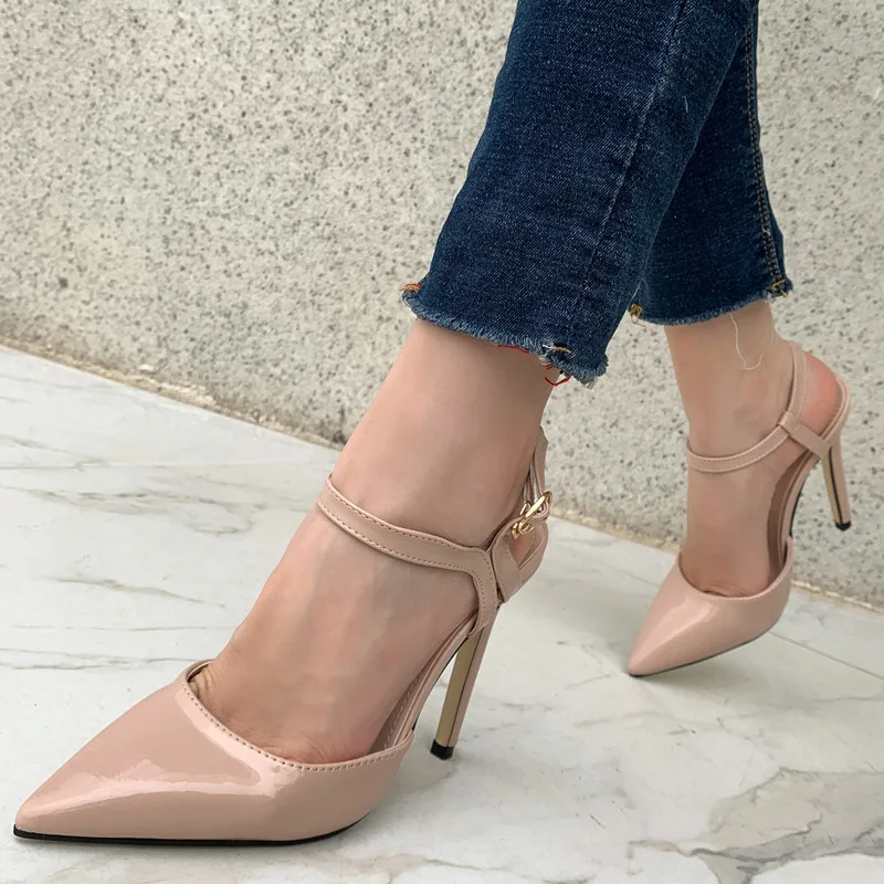 

New summer high heeled shoes