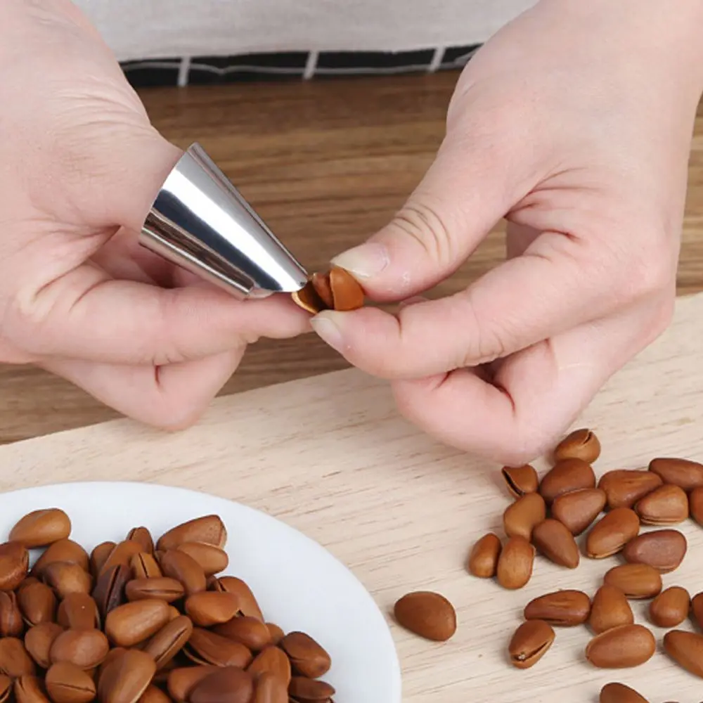 

2/6PCS Safe Slice Nuts Peeling Chop Kitchen Finger Protectors Finger Guard Hand Shield Cutting Protection Tool